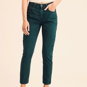 American Eagle Mom Jean Size 10